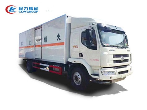 腐蚀性物品厢式运输车